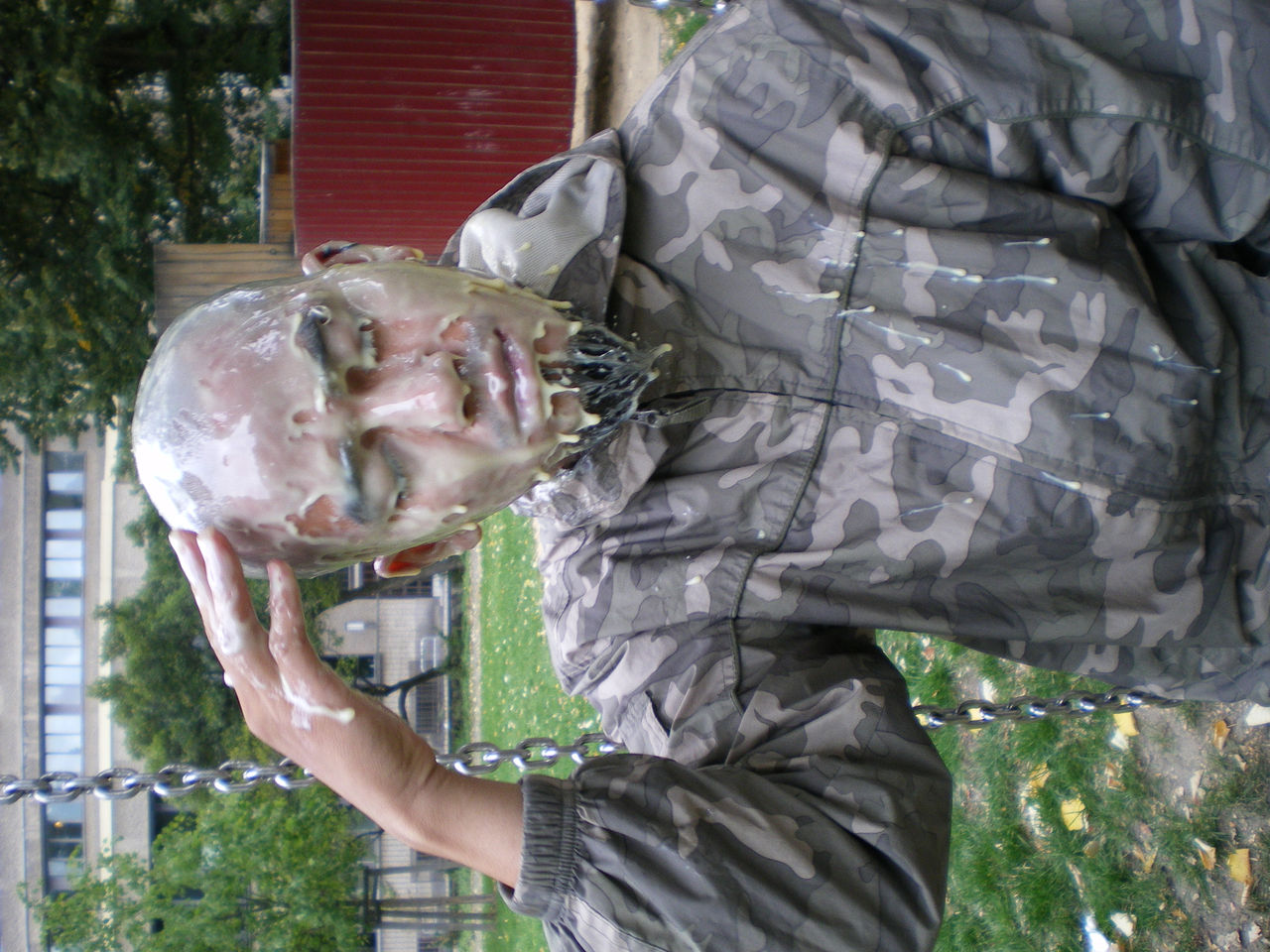 Photographic documentation of RYLLEGA Berlin (Performance by Nguyen Anh Tuan, 21 September 2008)